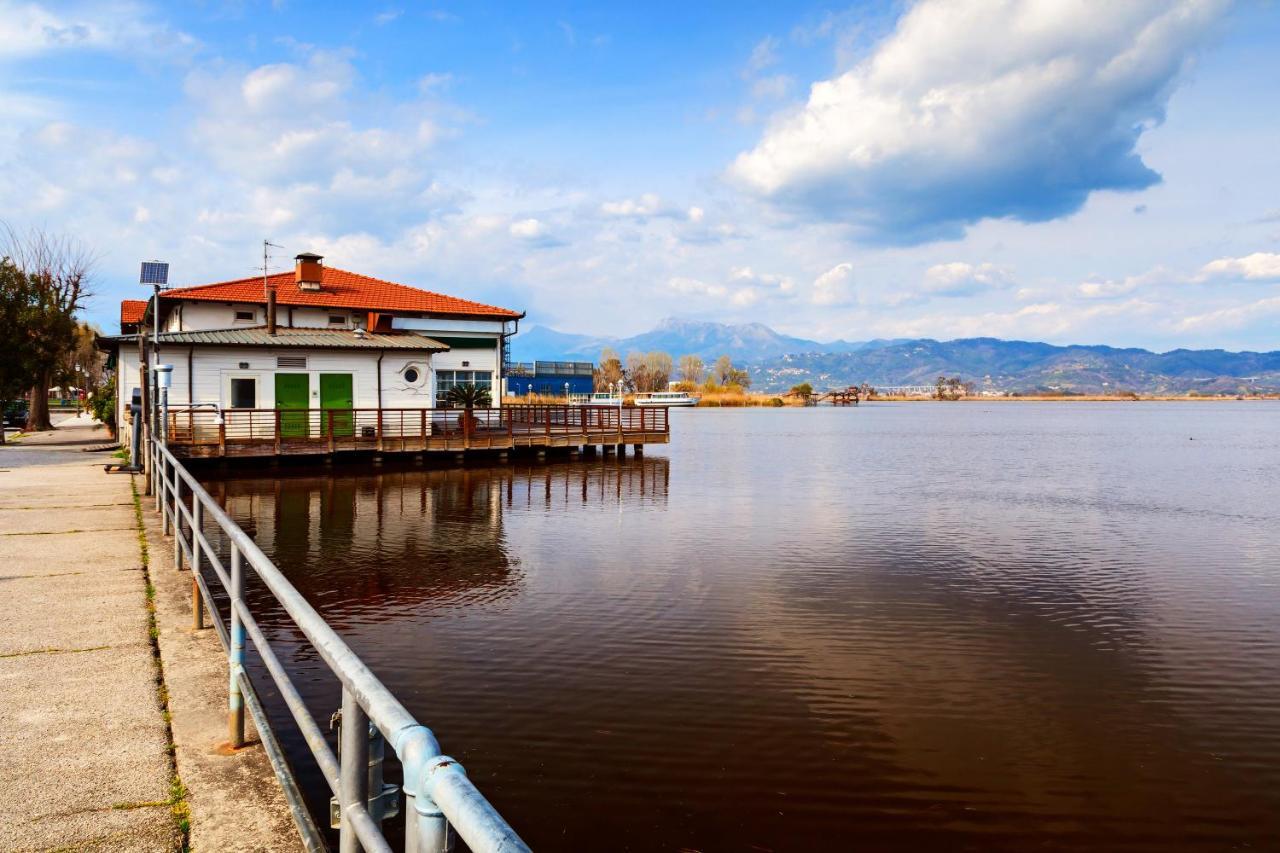 La Casa Nel Parco Apartamento Viareggio Exterior foto